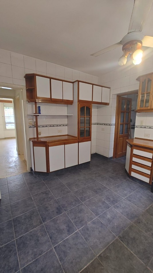 CASA 4 DORMITORIOS EN ALQUILER | CENTRO OESTE NEUQUEN