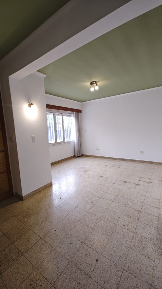 CASA 4 DORMITORIOS EN ALQUILER | CENTRO OESTE NEUQUEN