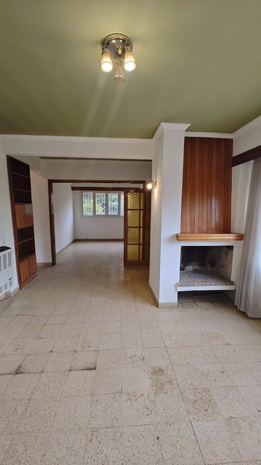 CASA 4 DORMITORIOS EN ALQUILER | CENTRO OESTE NEUQUEN