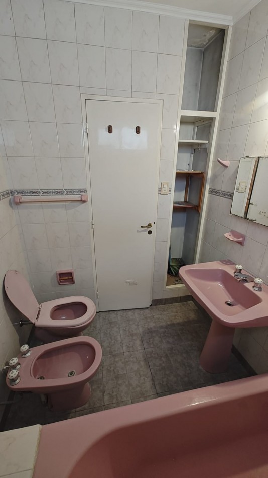 CASA 4 DORMITORIOS EN ALQUILER | CENTRO OESTE NEUQUEN