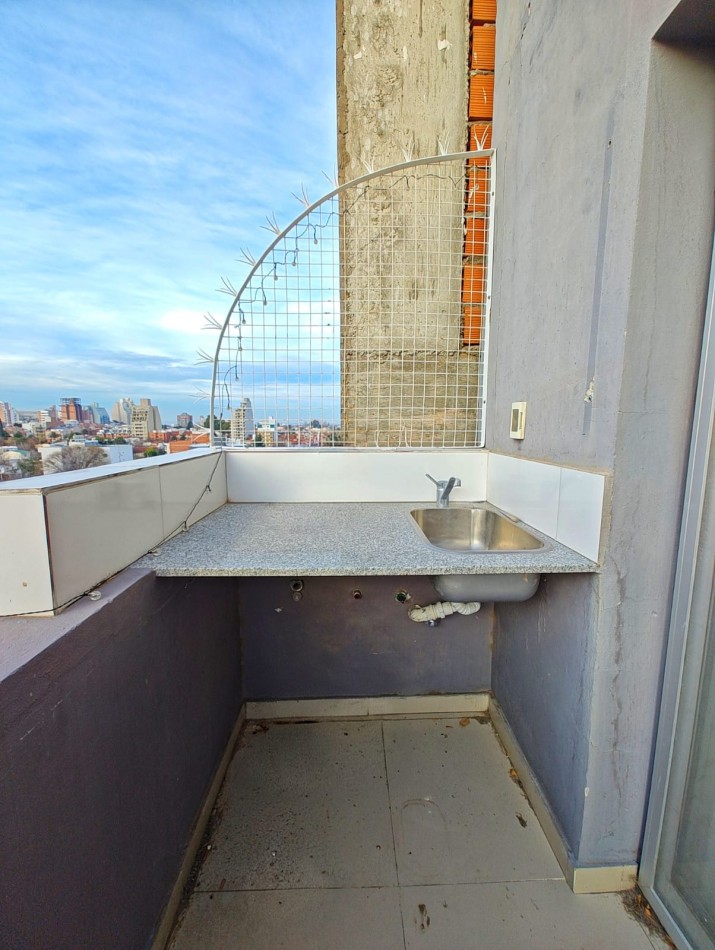 SEMIPISO 3 DORMITORIOS CON COCHERA EN ALQUILER | CENTRO ESTE NEUQUEN
