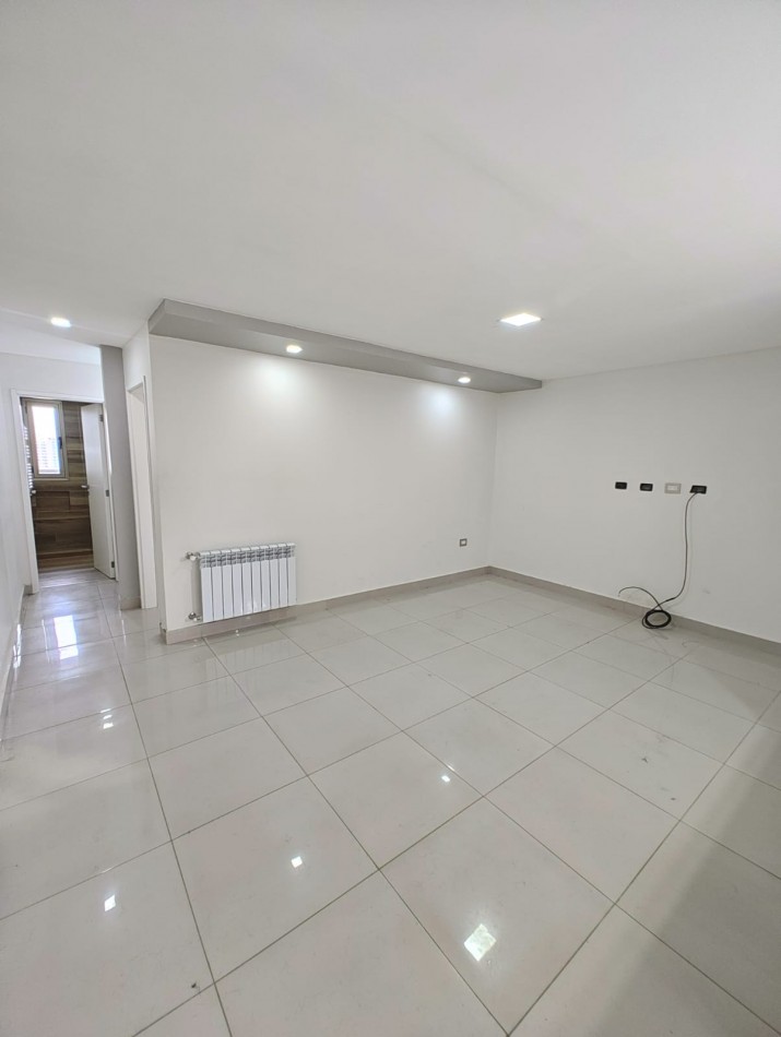 DEPARTAMENTO 1 DORMITORIO CON COCHERA CUBIERTA EN ALQUILER - TORRE VITRUVIO | CENTRO OESTE NEUQUEN