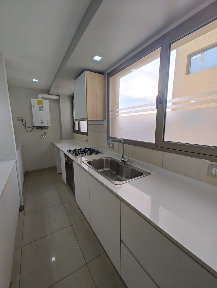DEPARTAMENTO 1 DORMITORIO CON COCHERA CUBIERTA EN ALQUILER - TORRE VITRUVIO | CENTRO OESTE NEUQUEN