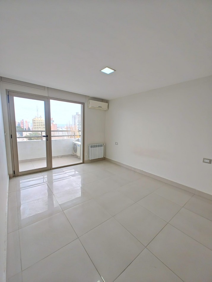 DEPARTAMENTO 1 DORMITORIO CON COCHERA CUBIERTA EN ALQUILER - TORRE VITRUVIO | CENTRO OESTE NEUQUEN