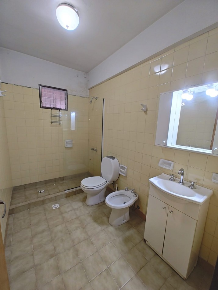 CASA 4 DORMITORIOS EN ALQUILER | BARRIO VILLA MARIA | NEUQUEN