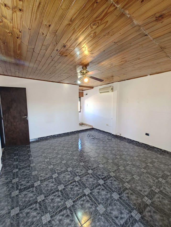CASA 4 DORMITORIOS EN ALQUILER | BARRIO VILLA MARIA | NEUQUEN