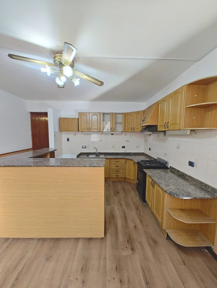 CASA 4 DORMITORIOS EN ALQUILER | BARRIO VILLA MARIA | NEUQUEN