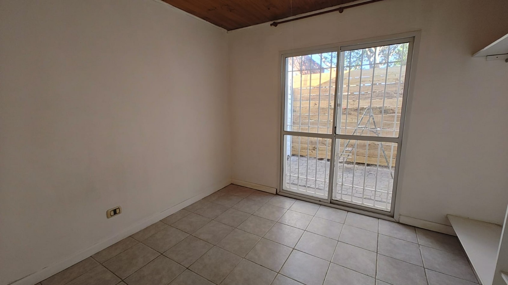 DEPARTAMENTO 1 DORMITORIO CON PATIO EN ALQUIILER | NEUQUEN