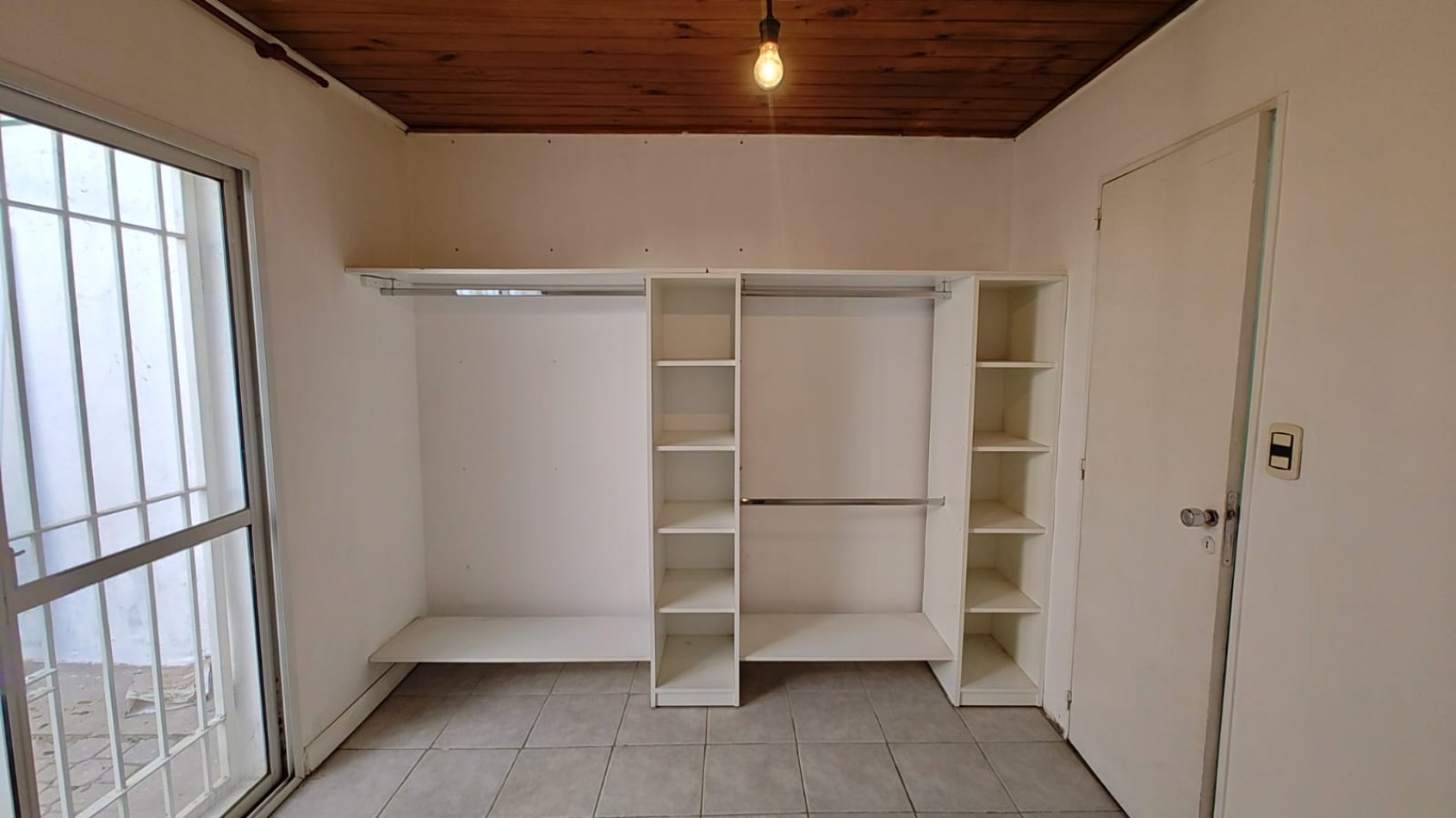 DEPARTAMENTO 1 DORMITORIO CON PATIO EN ALQUIILER | NEUQUEN