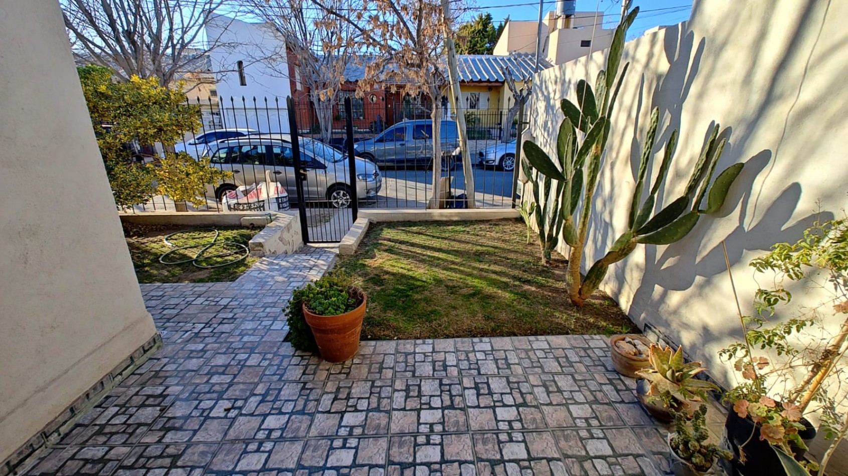 DEPARTAMENTO 1 DORMITORIO CON PATIO EN ALQUIILER | NEUQUEN