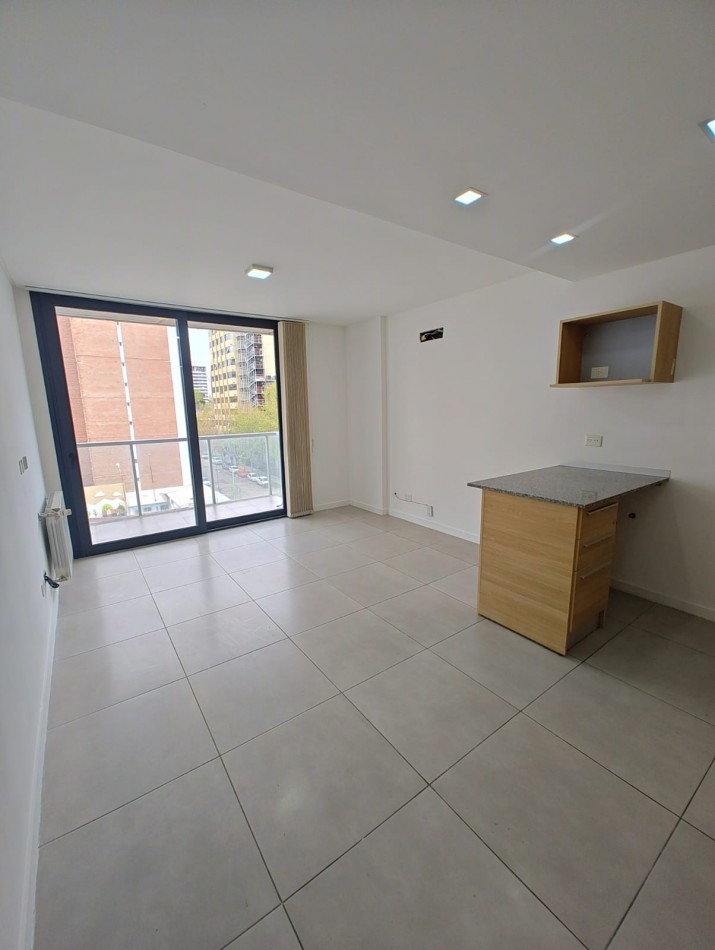 DEPARTAMENTO 1 DORMITORIO EN ALQUILER - EDIFICIO CASA CLUB PLAZA | PLENO CENTRO DE NEUQUEN