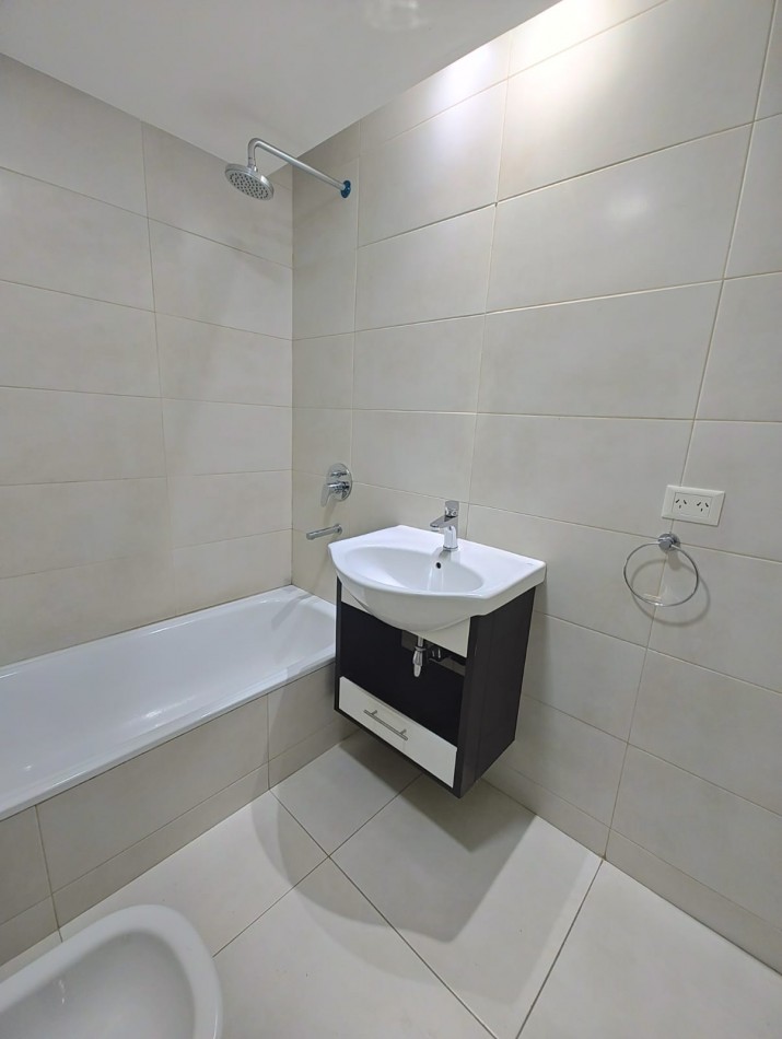 DEPARTAMENTO 1 DORMITORIO EN ALQUILER - EDIFICIO CASA CLUB PLAZA | PLENO CENTRO DE NEUQUEN