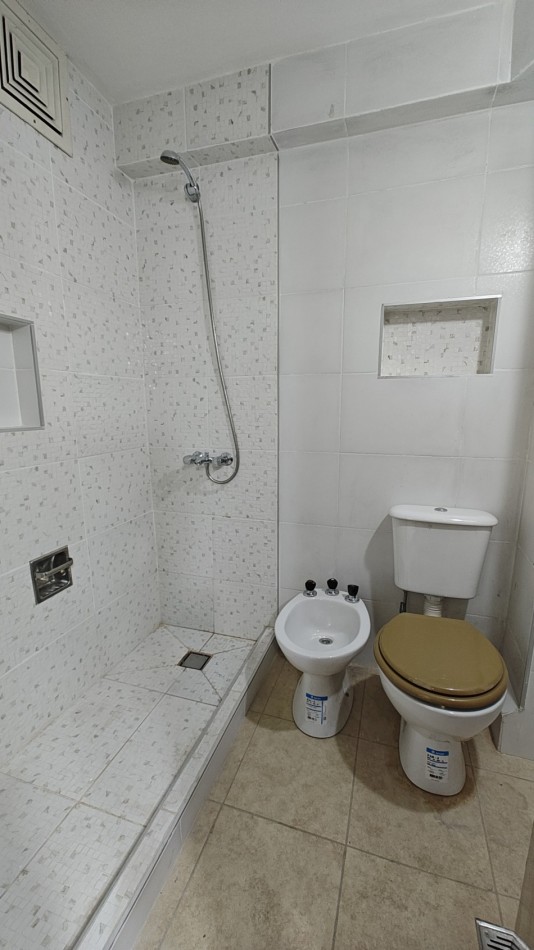 CASA 4 AMBIENTES - ZONA COTO - NEUQUEN