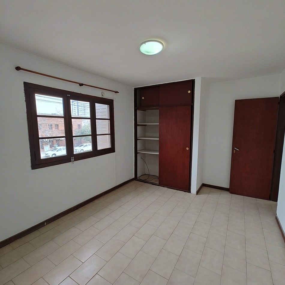 DUPLEX 2 DORMITORIOS EN ALQUILER - SANTA GENOVEVA