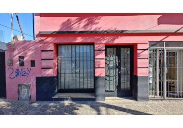 LOCAL COMERCIAL - ZONA DEL BAJO - NEUQUEN