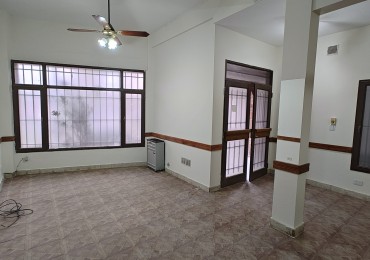 LOCAL COMERCIAL EN ALQUILER - ZONA CENTRO ESTE 